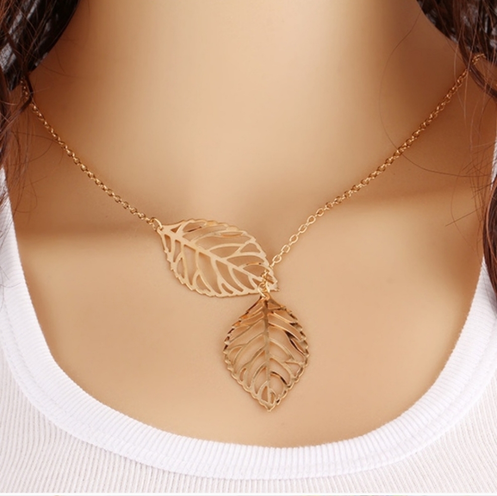 Gold leaf necklace!